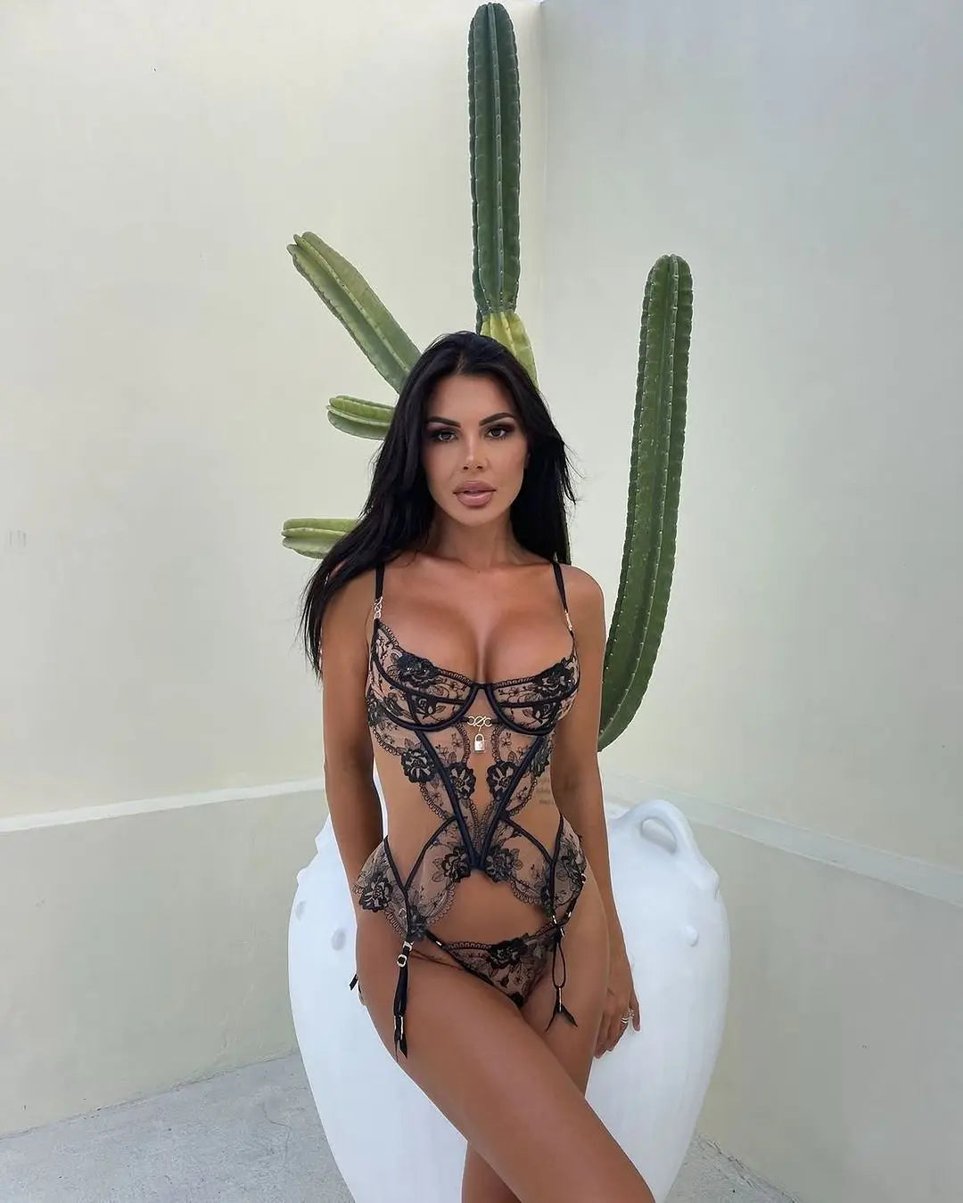 Bodysuit Elegance Preto com Tule