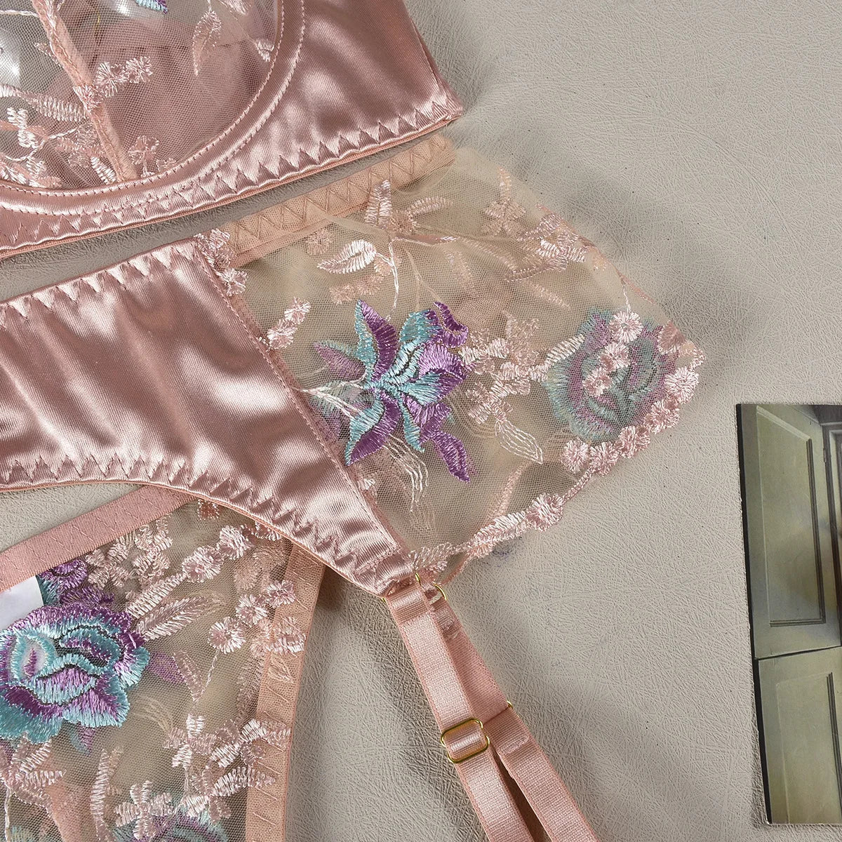 Lingerie Princess Button Rose